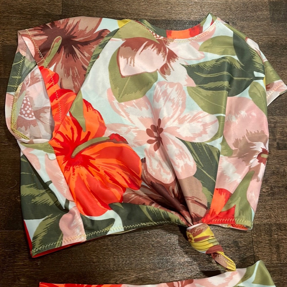 Matching bikini set, top size:s, bottom:xs, brand: Aerie